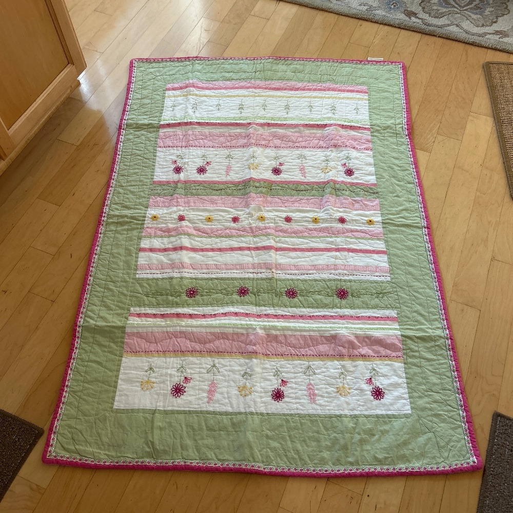 Vintage Pottery Barn baby quilt